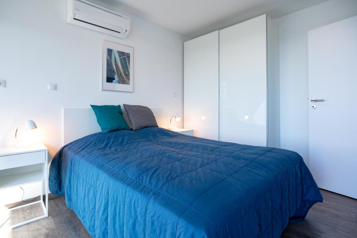 Marina Apartman Hotel Balatonszárszó Buitenkant foto