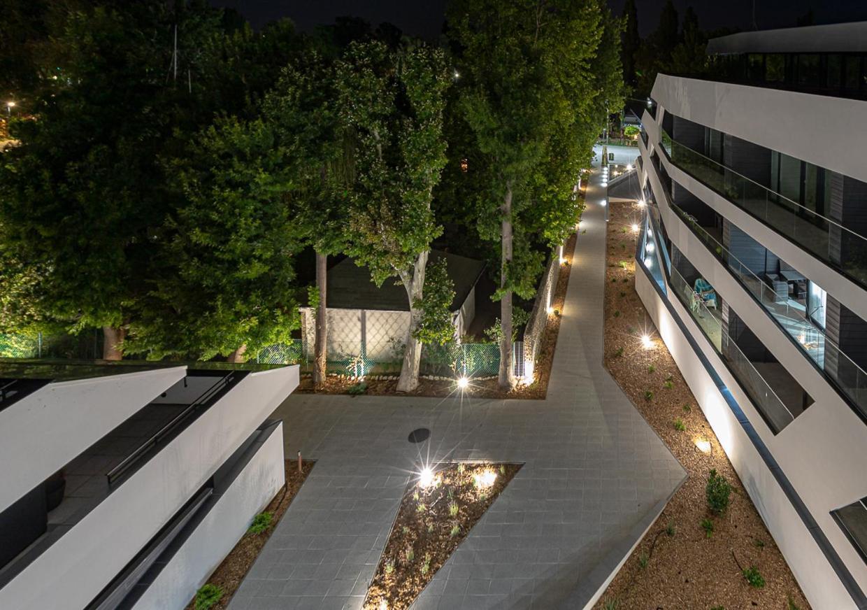 Marina Apartman Hotel Balatonszárszó Buitenkant foto